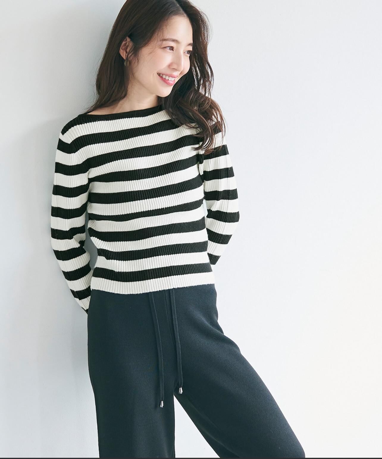 【預購】JN0916100 coca 女裝針織條紋長袖上衣