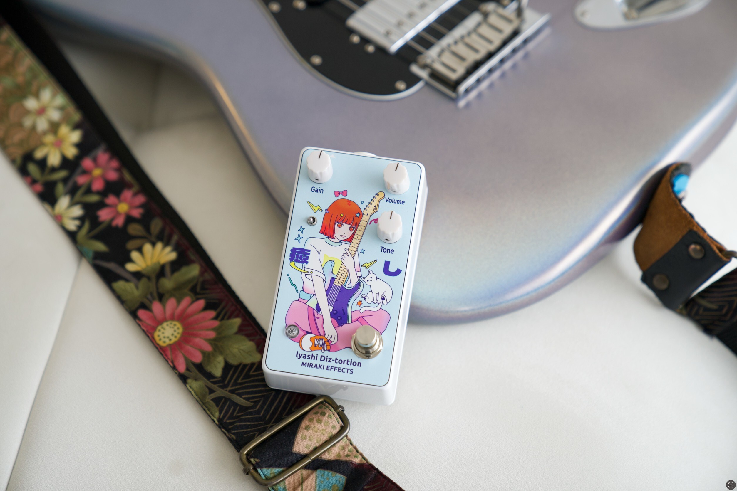 Ravenstone 日搖破音效果器 Iyashi Distortion | Miraki Effects | Dizlike Amanda 聯名款 第 2 張圖片｜三峽效果器