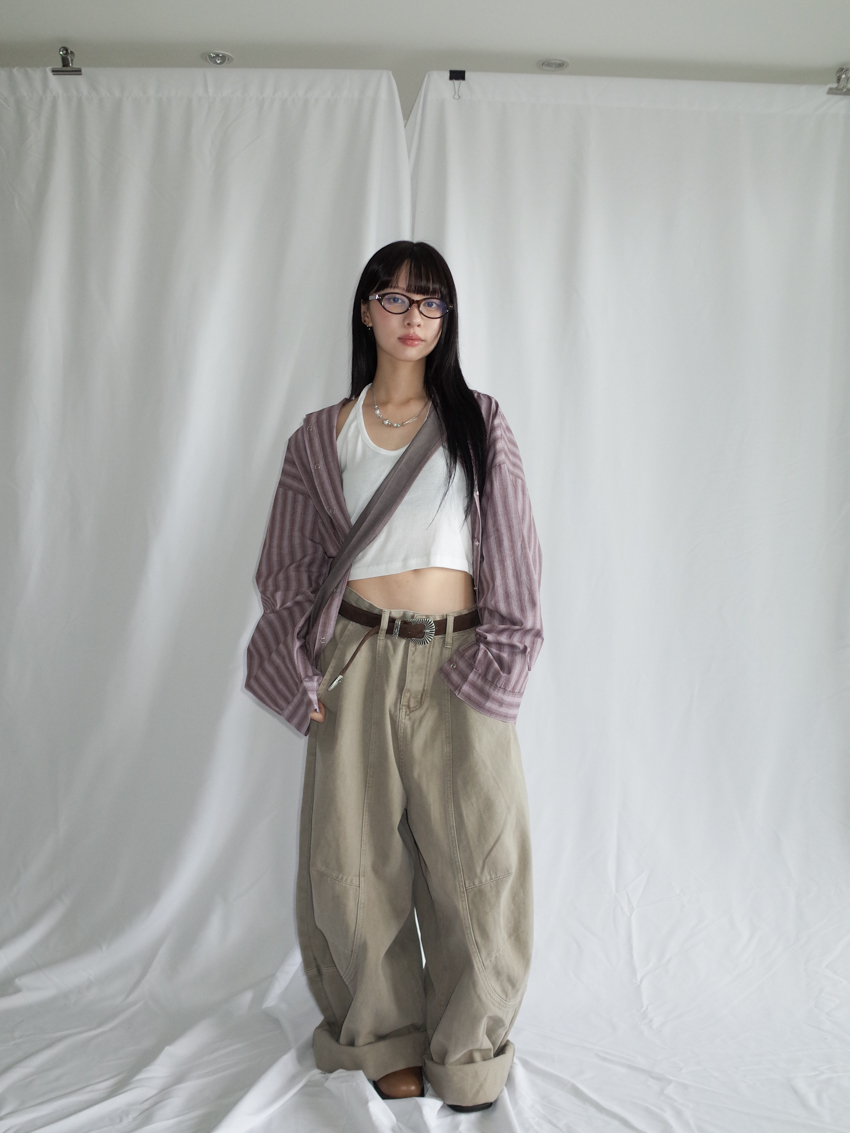 (Designer!) curved-cut washed wide-leg trousers in BROWN GRAY