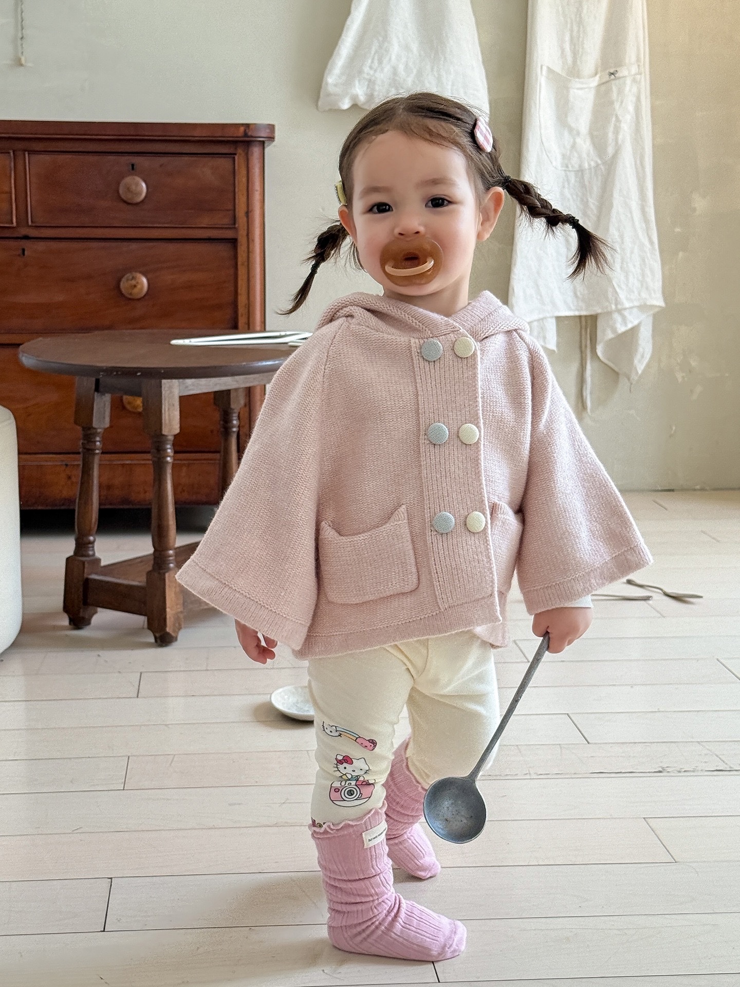 粉嫩小兔針織外套