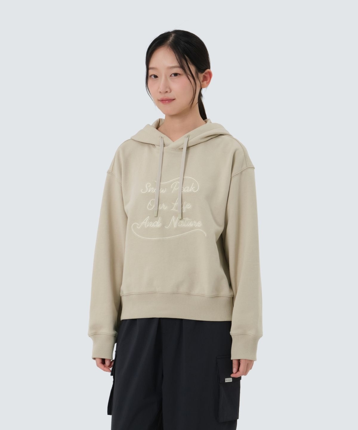 【代購】Snow Peak 雪諾必克 女 Lettering Semi Crop 帽T 長袖 S25FWFHD63