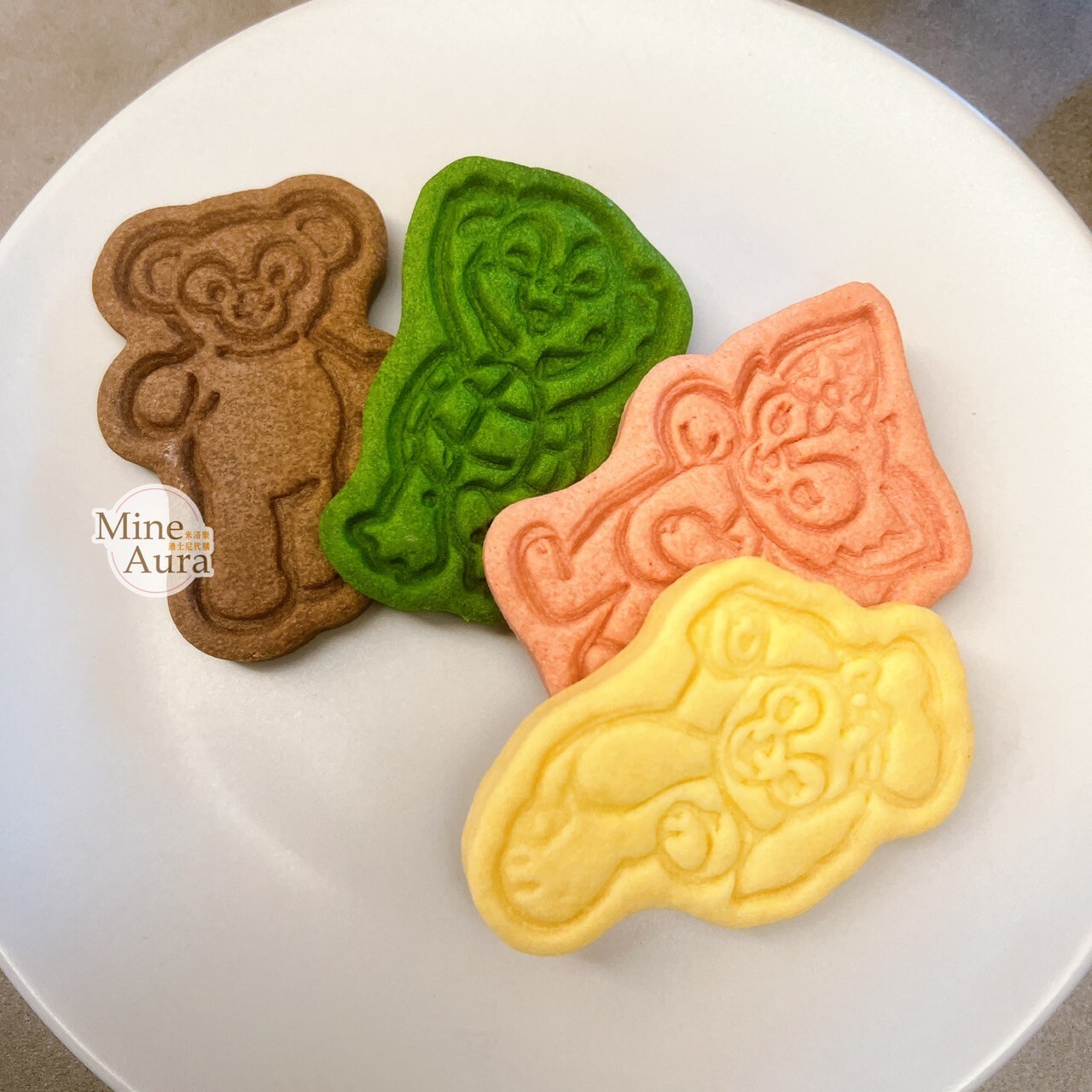 達菲 Duffy 與好友們 造型 餅乾 紫色邊 圓形 鐵盒 禮盒 -香港迪士尼樂園