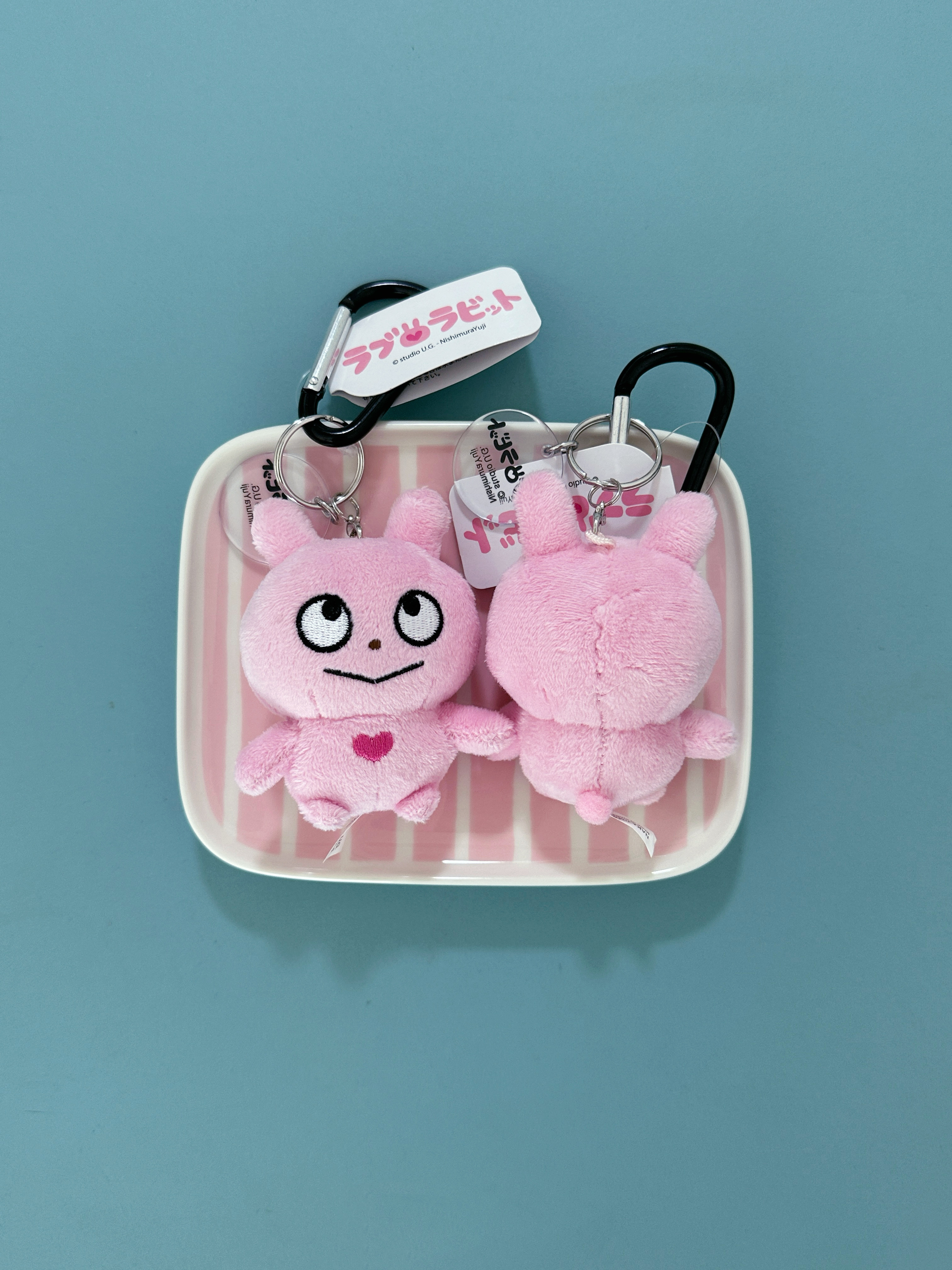 戀愛兔登山扣玩偶吊飾