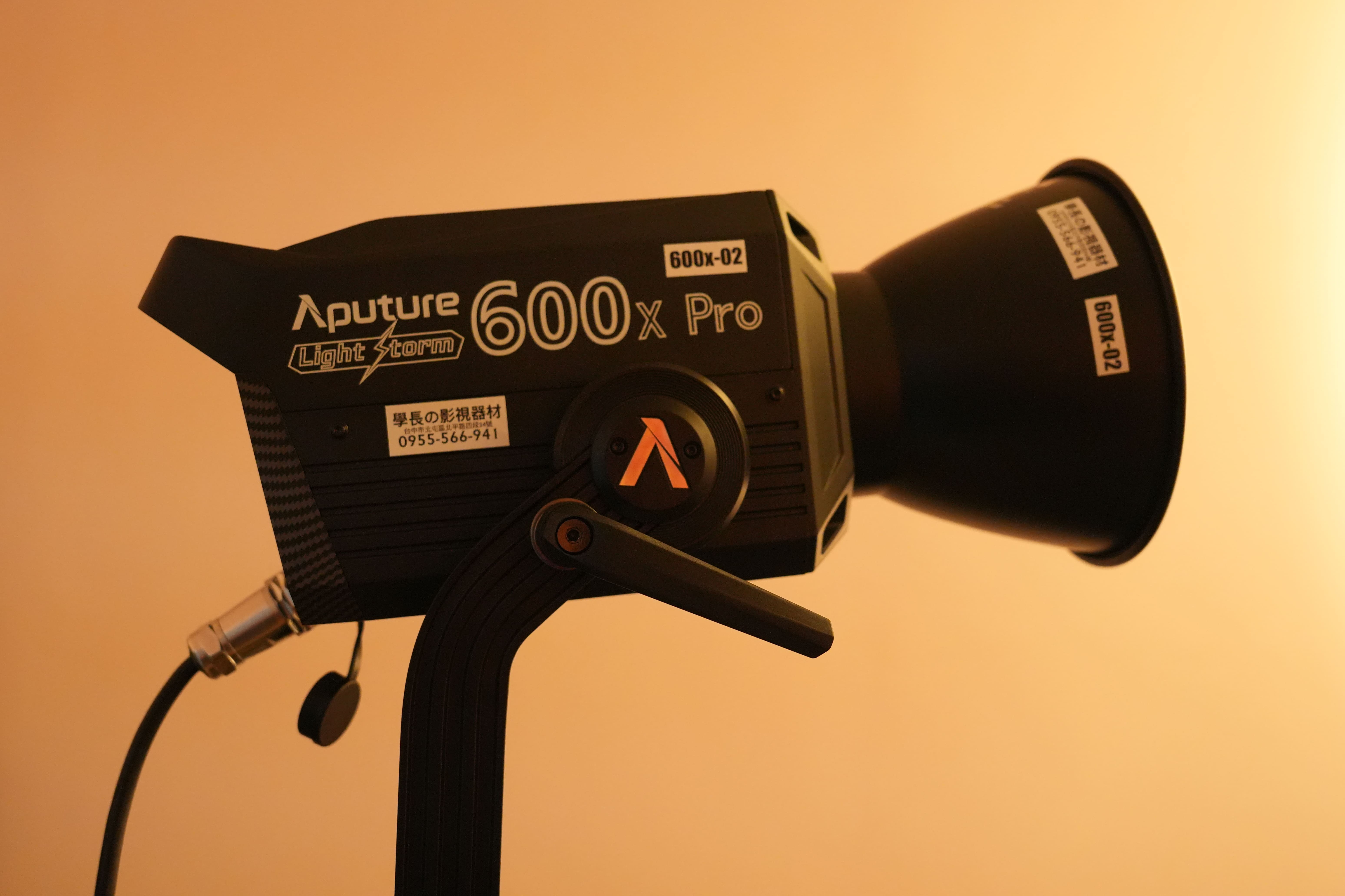 ［二手出清］ Aputure 愛圖仕 Ls 600x Pro 600W 雙色溫 聚光燈 近全新 學長の影視器材