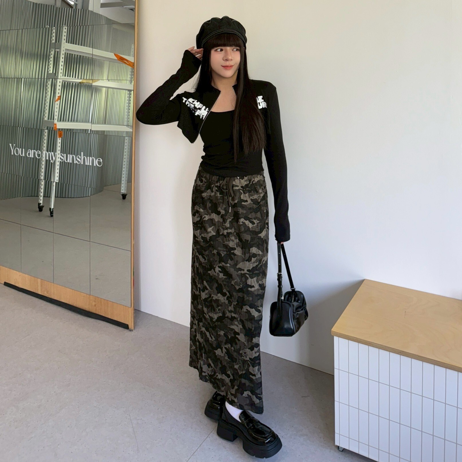 迷彩斑斕 破壞感抽繩長裙