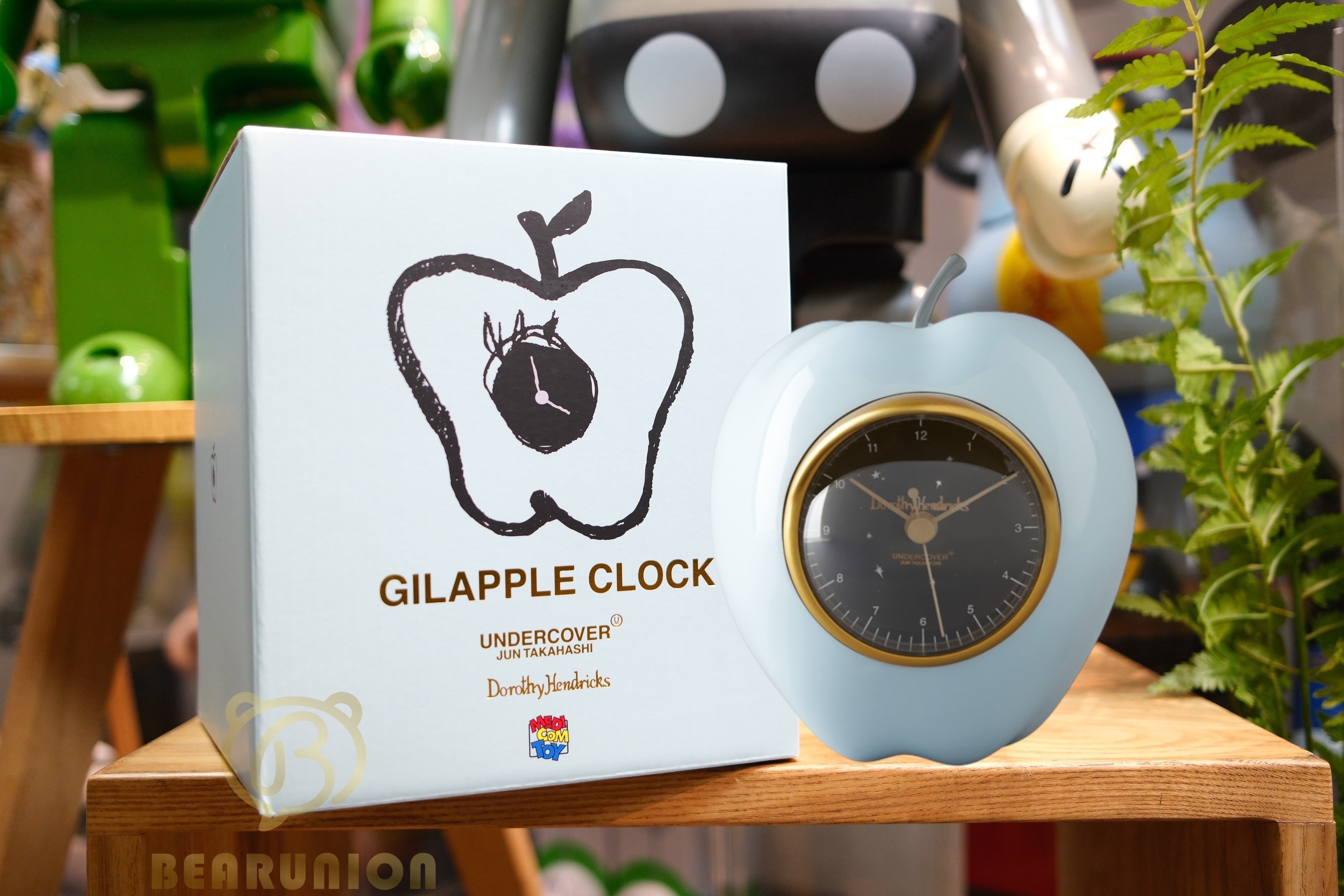 🎏預訂🎏UNDERCOVER GILAPPLE CLOCK DOROTHY HENDRICKS