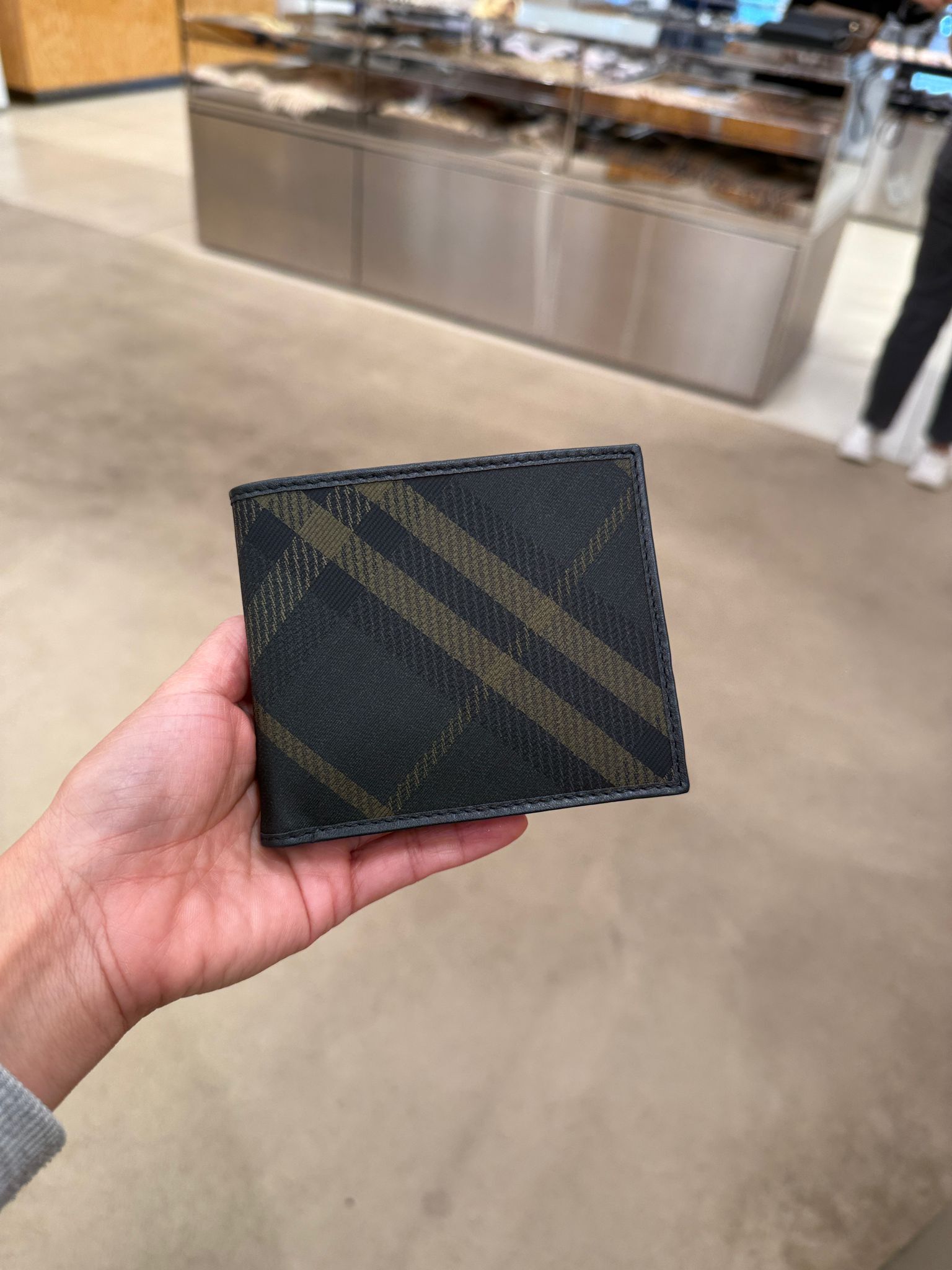 Burberry REG CC Check Bi-fold Wallet Dark green