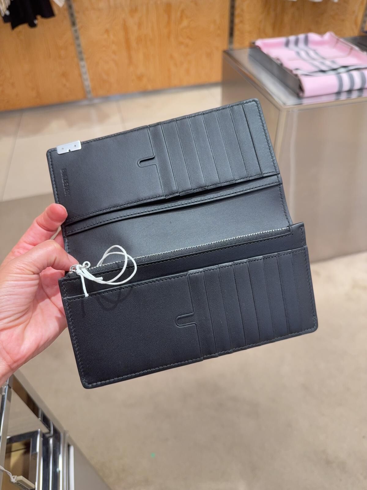 Burberry B cut continental Wallet Black