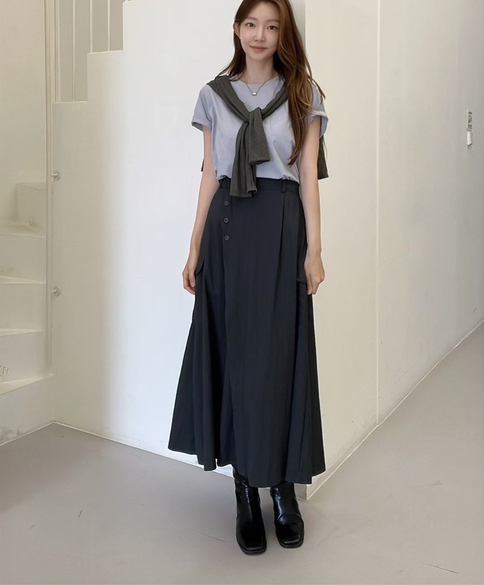 側釦口袋長裙