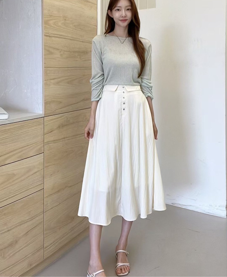 翻領溫柔長裙