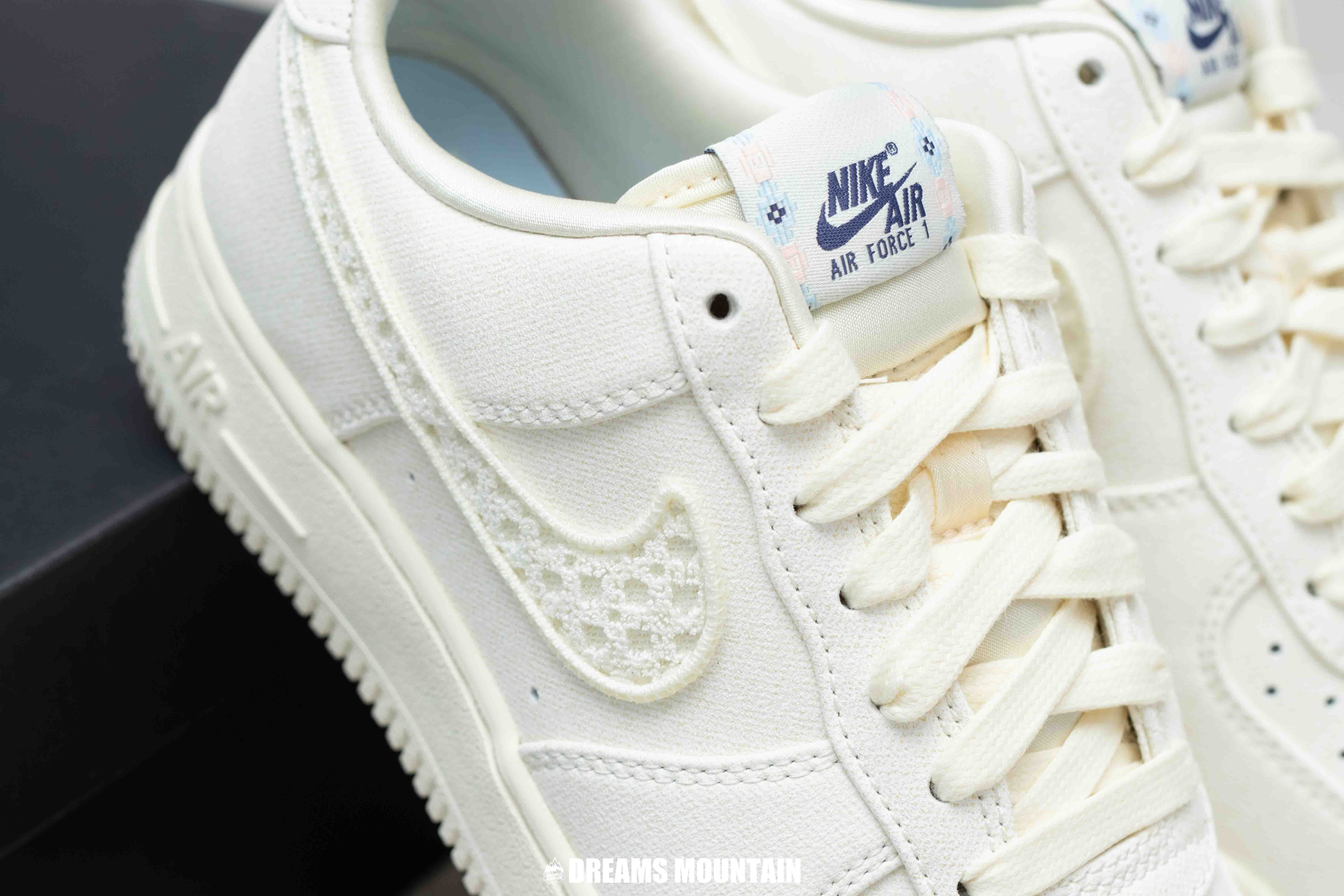 【預訂】NIKE AIR FORCE 1 蕾絲奶白-WOMEN