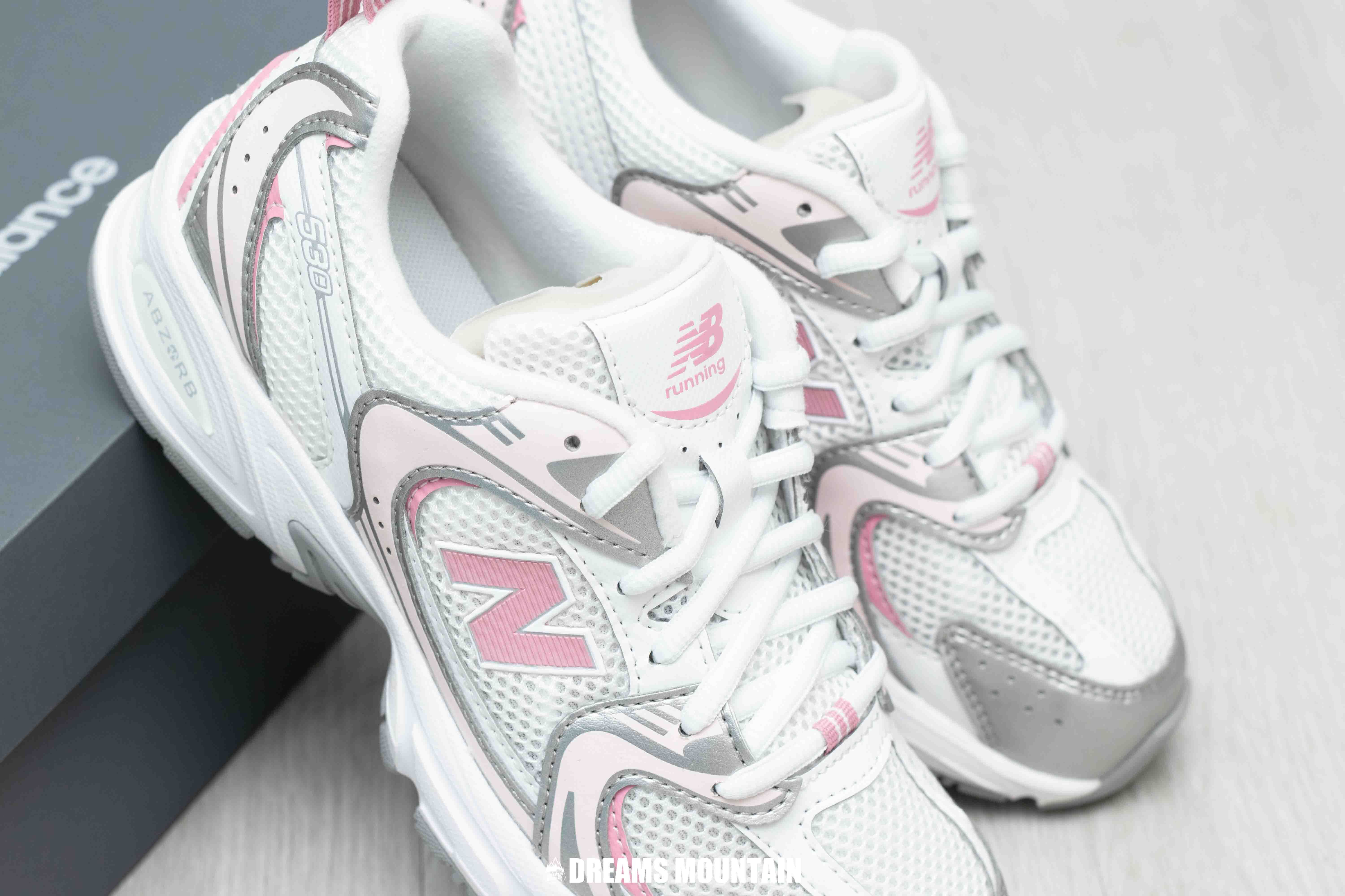 【預訂】NEW BALANCE 530 白粉銀-GS