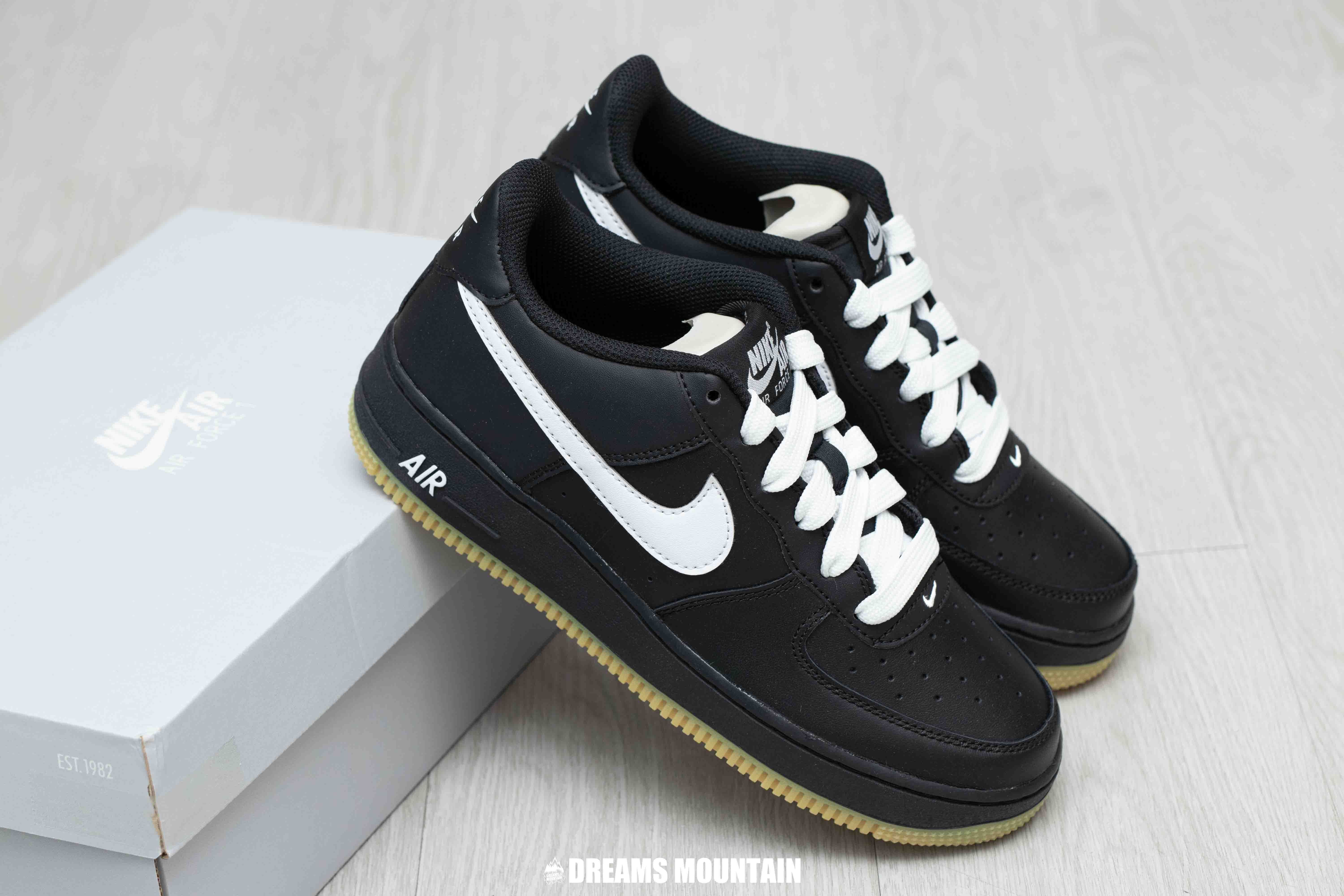 【預訂】NIKE AIR FORCE 1 LV8 黑白-GS