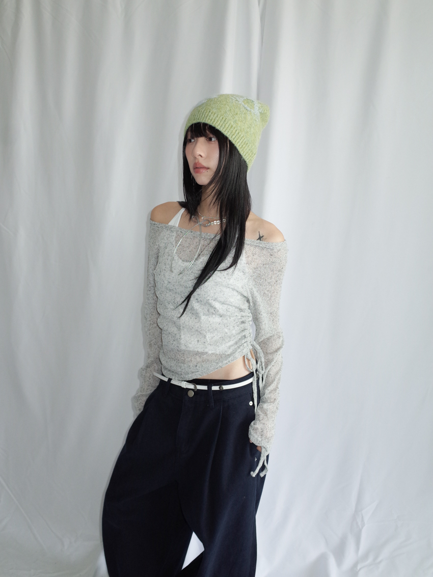 wide-neck speckled top with side ruching