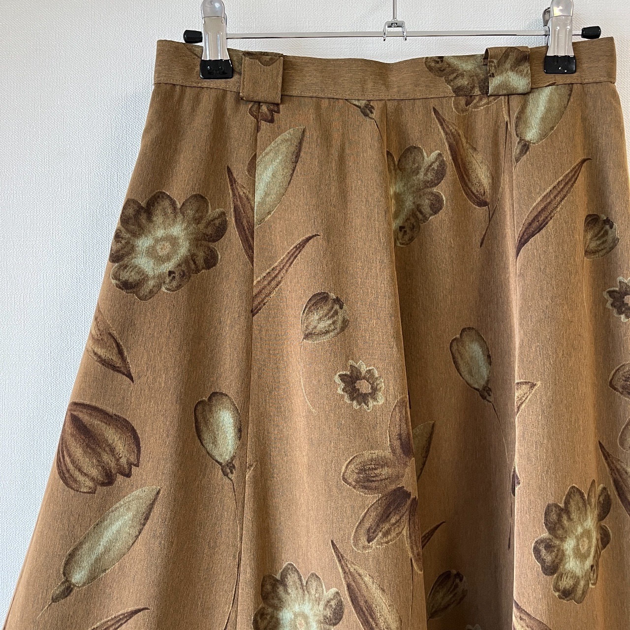 日本製啡色大花半身裙