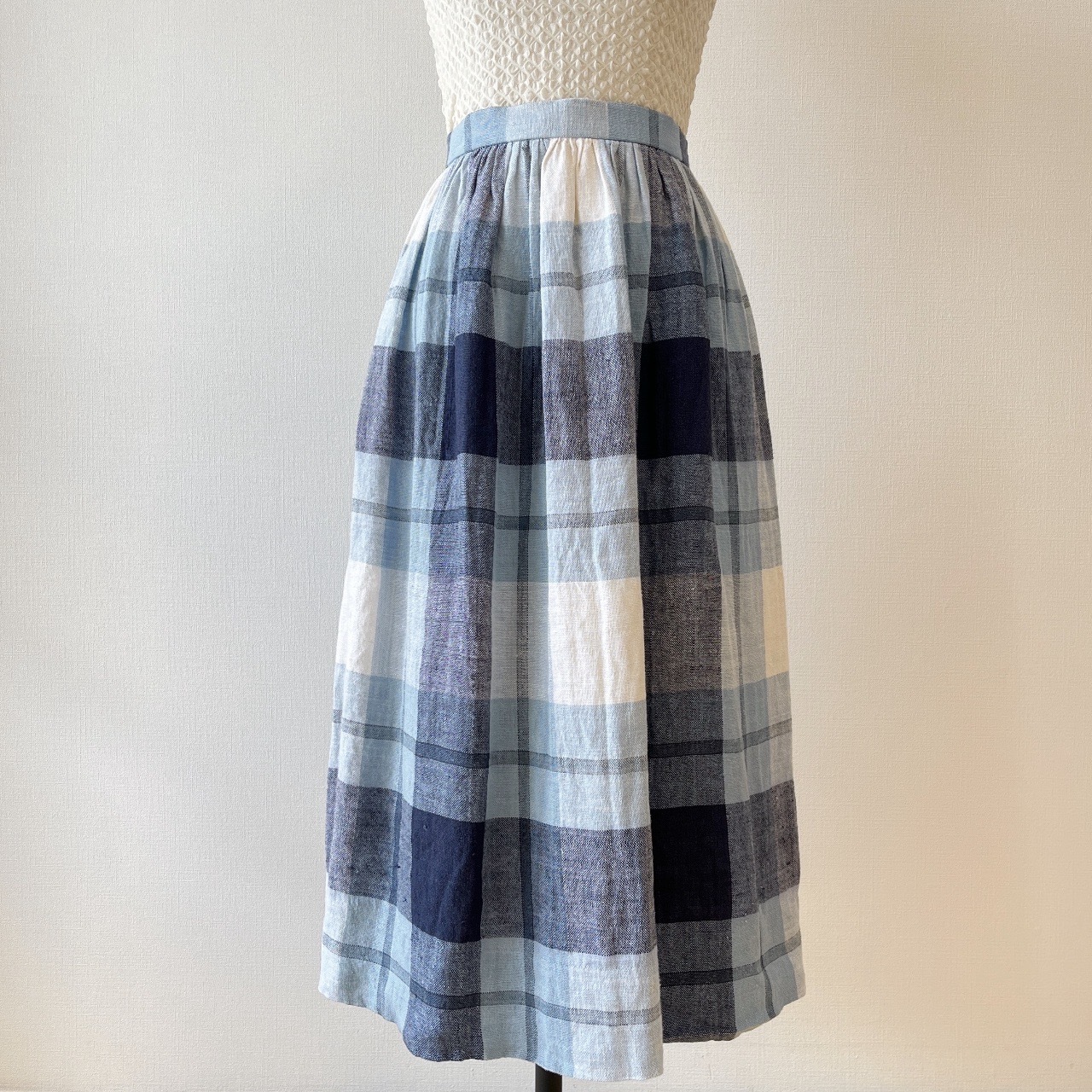 藍白色大格紋半身裙