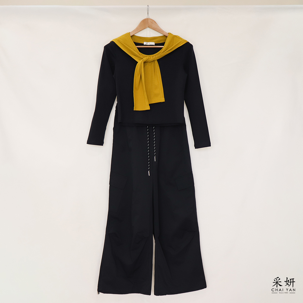 二件式 撞色圓領長袖上衣+抽繩鬆緊腰寬長褲