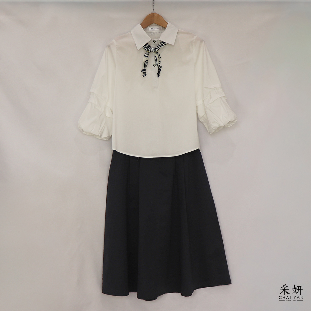 二件式 POLO領抓皺長袖上衣+後腰鬆緊A字長裙