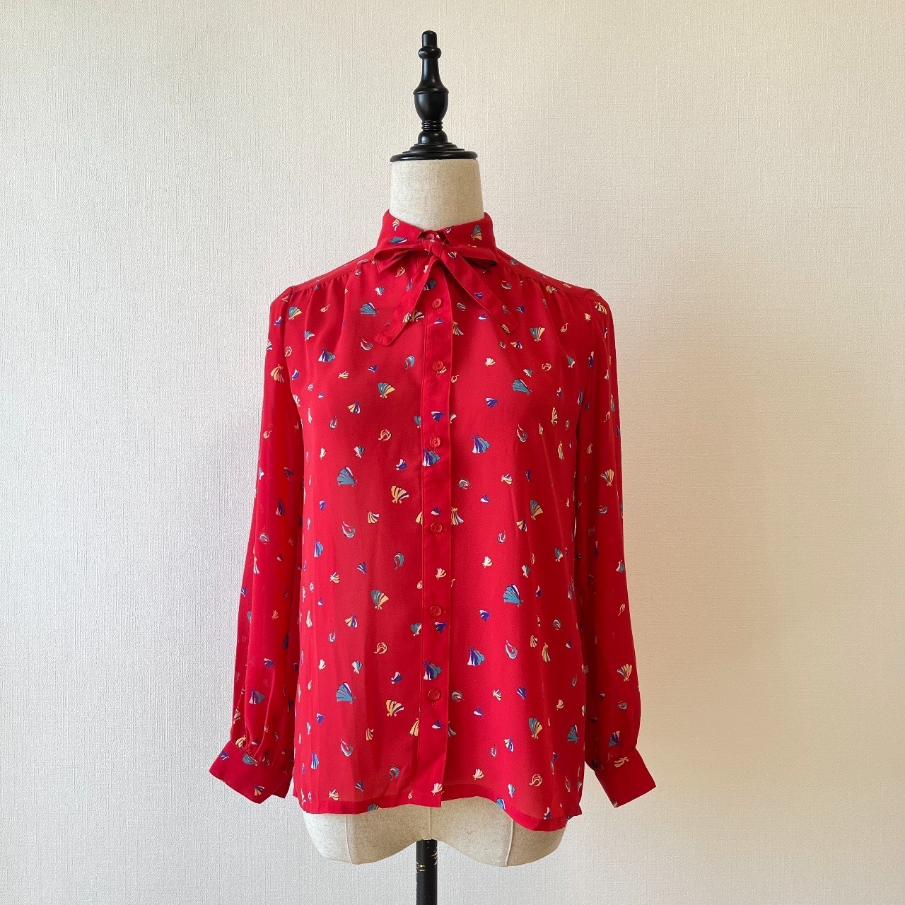 紅色貝殼圖案古著上衣
