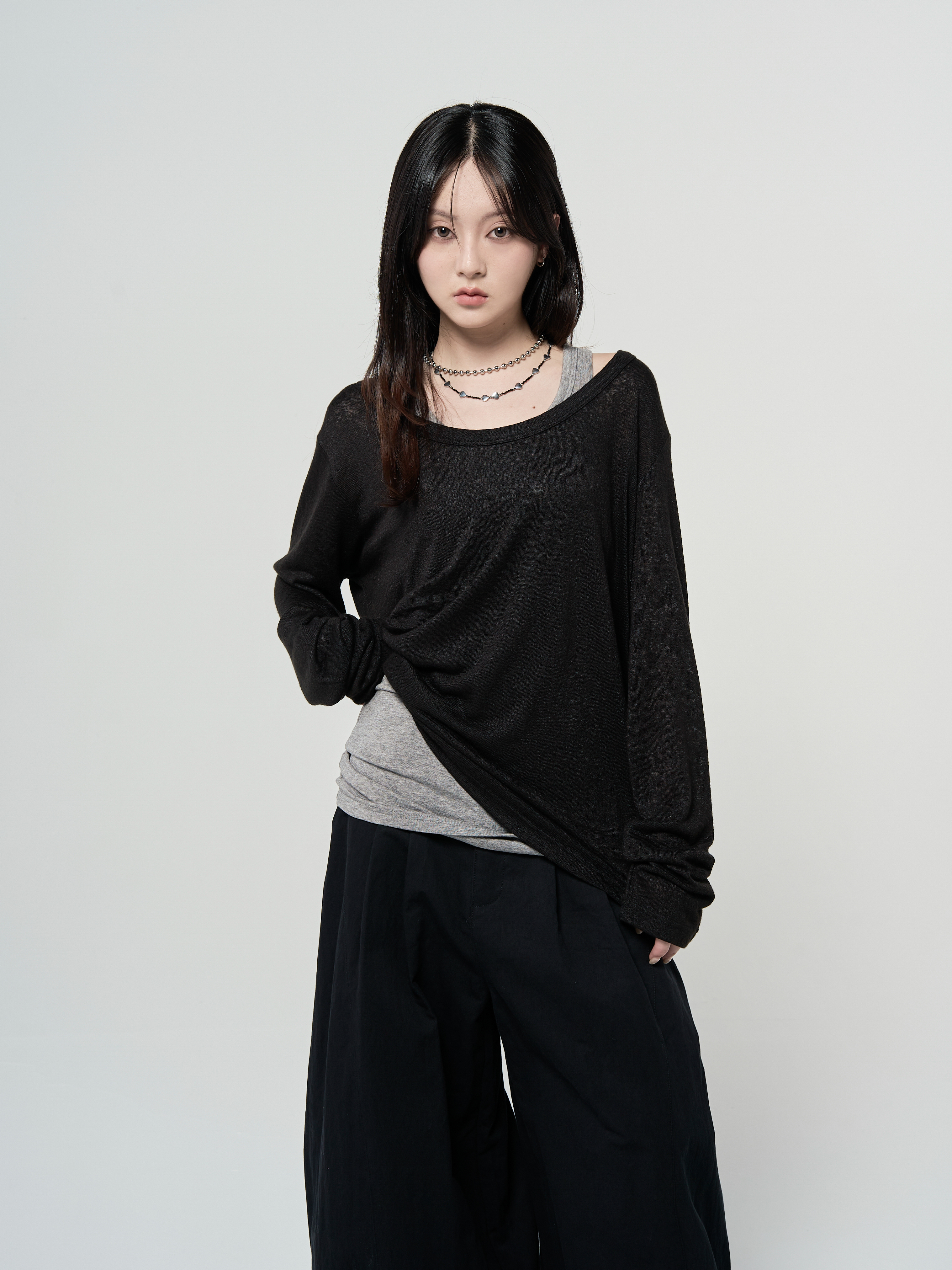 兩件式疊穿羊毛透膚長袖-黑