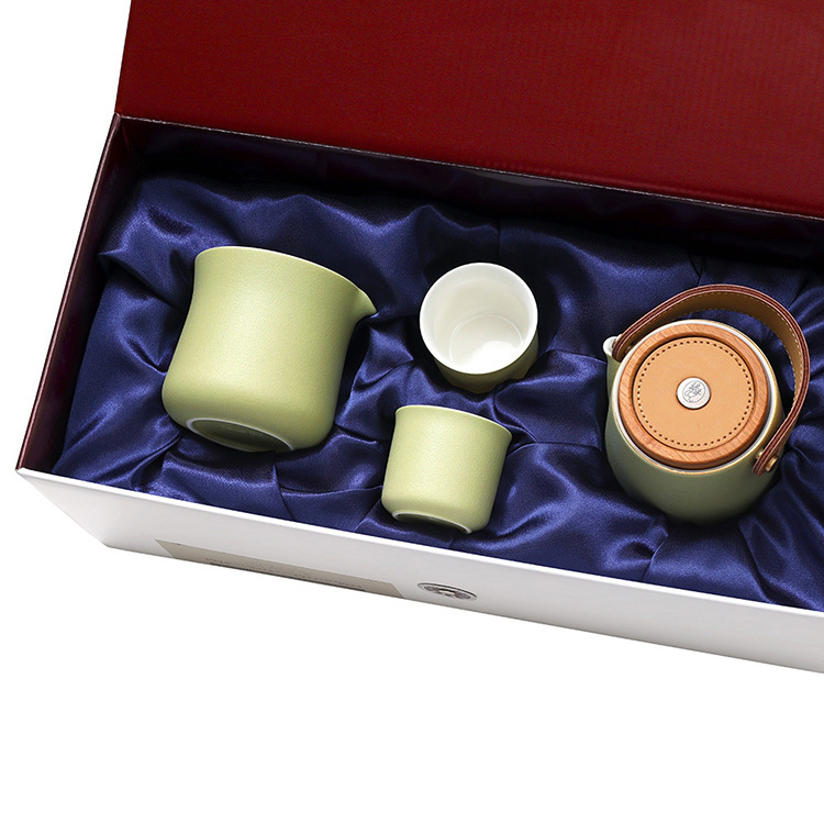 風靡革履(壺+公杯+2小杯)4入禮盒