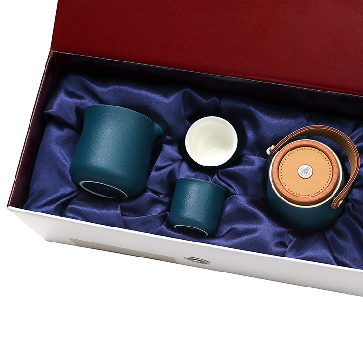風靡革履(壺+公杯+2小杯)4入禮盒