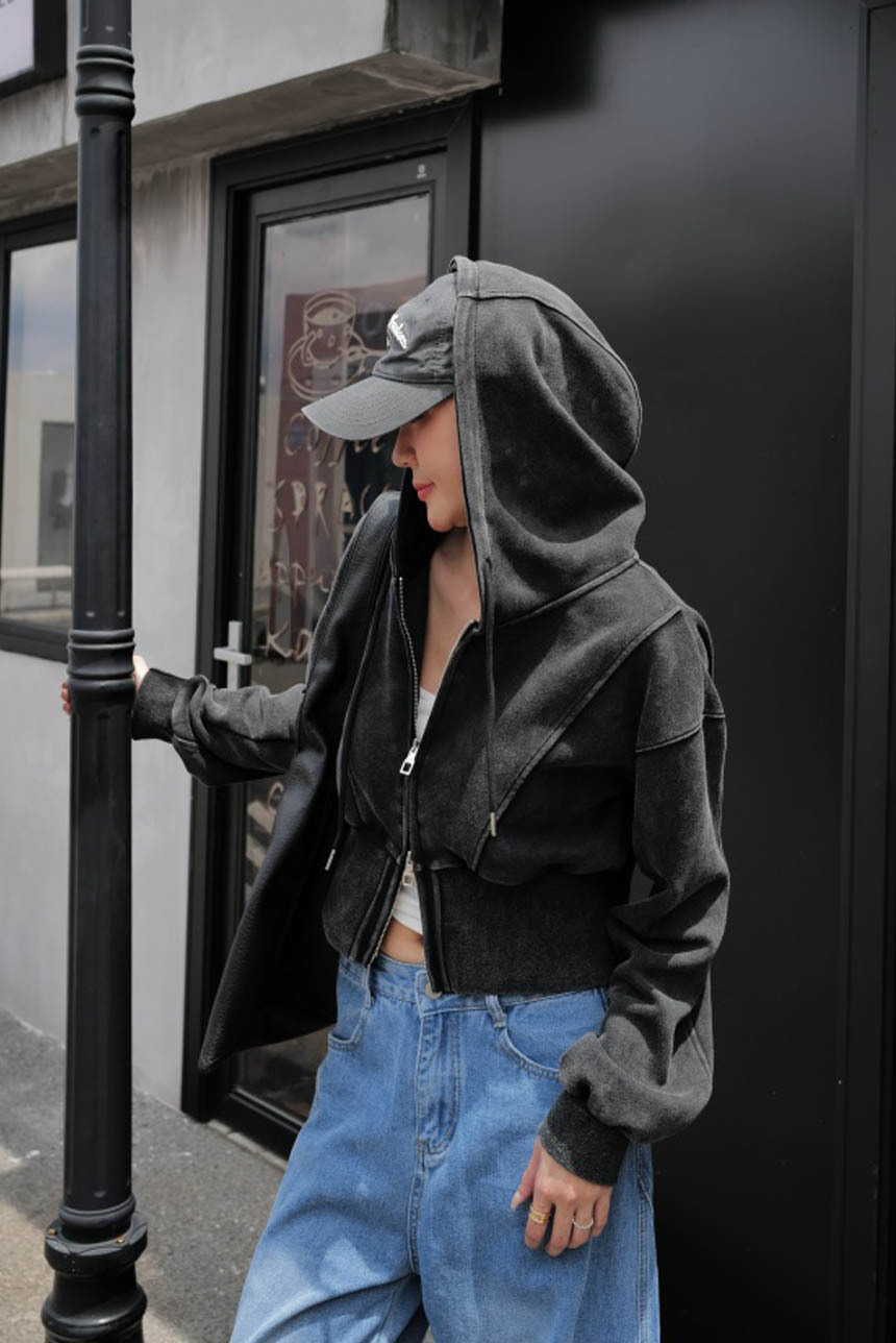 灰系連帽束腰上下拉鍊外套