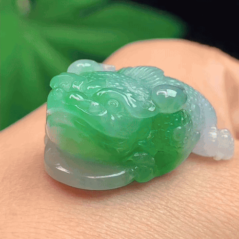 96352 翡翠飄綠金蟾