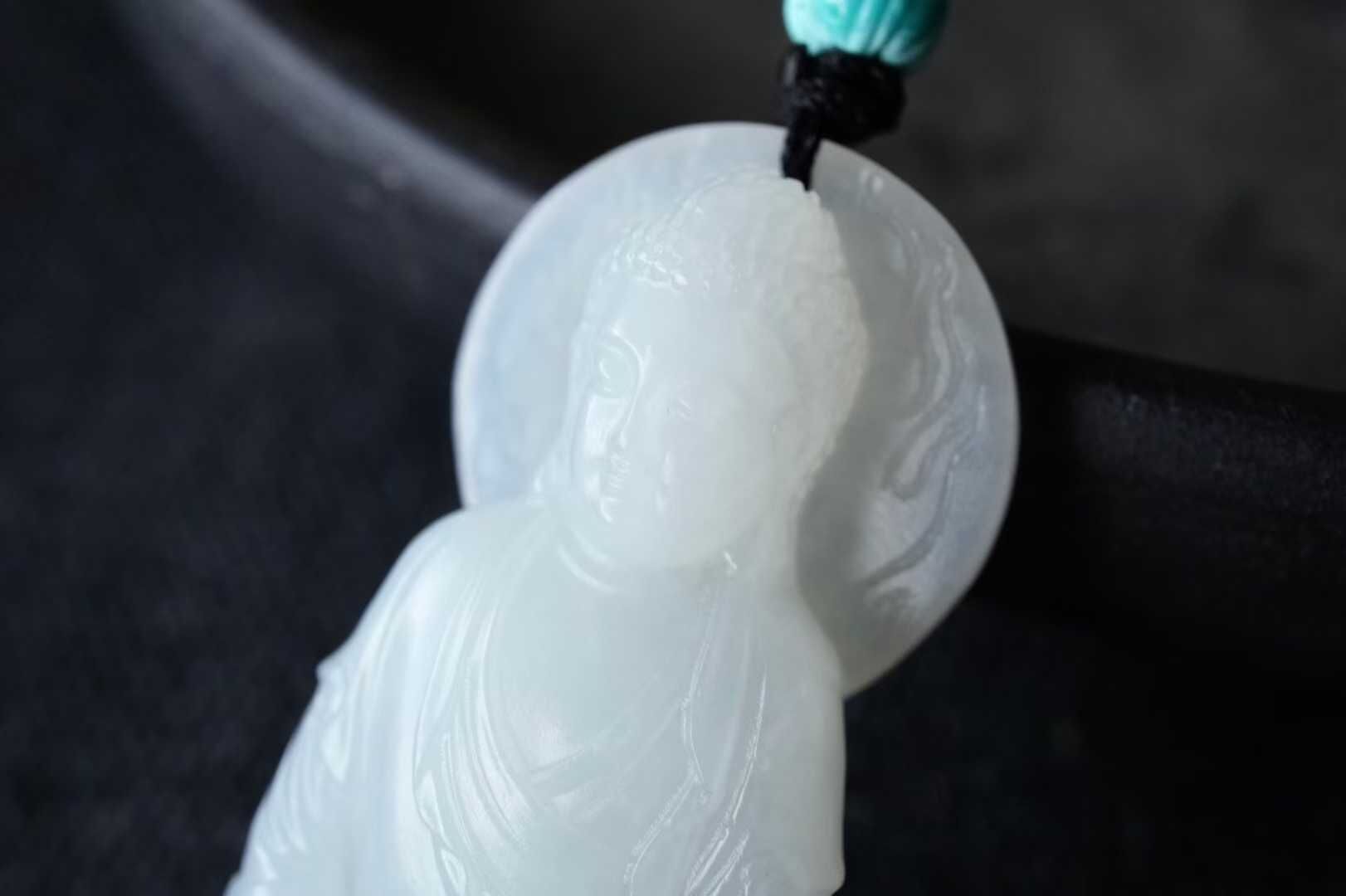 96444 和田玉羊脂玉“大日如來”吊墜