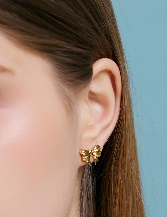 【鈦鋼】柔美蝴蝶結。針式耳環(金)