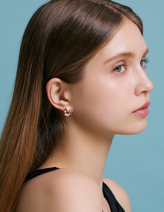 花言花語。針式耳環