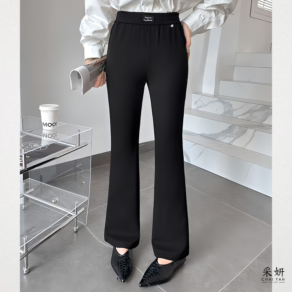 蕾絲字母標小綴飾鬆緊腰喇叭長褲