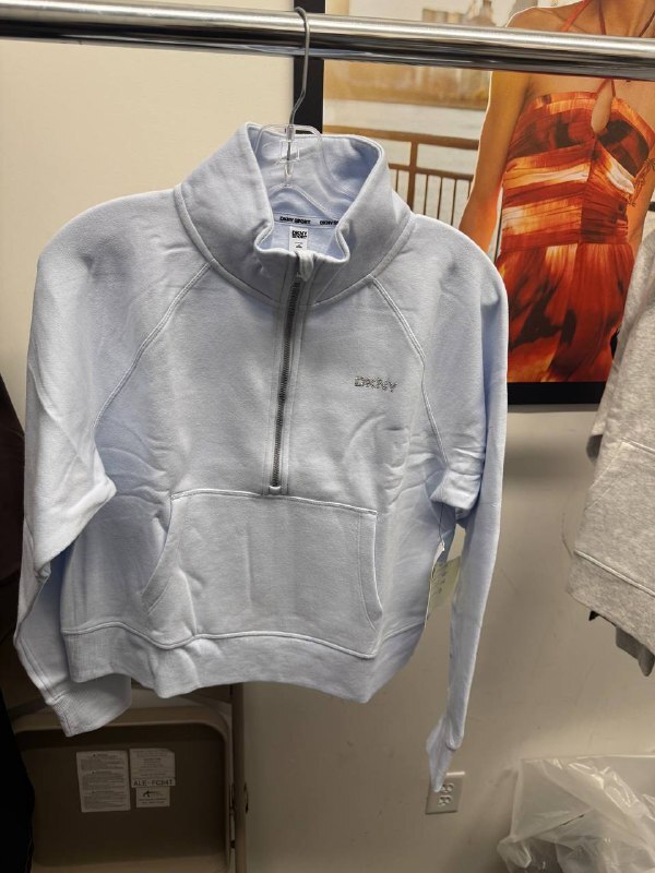 [U] DKNY FRST BLU SPORT WOMEN'S PUFF-LOGO LONG-SLEEVE SWEATSHIRT, DP5T9993-A41 (UD39)