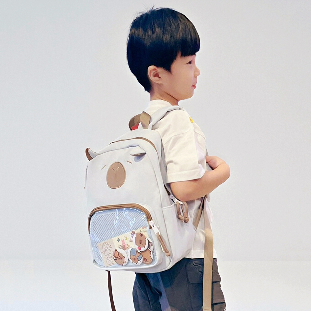 【JA2212】立體水豚背包(附帶徽章)＊二色