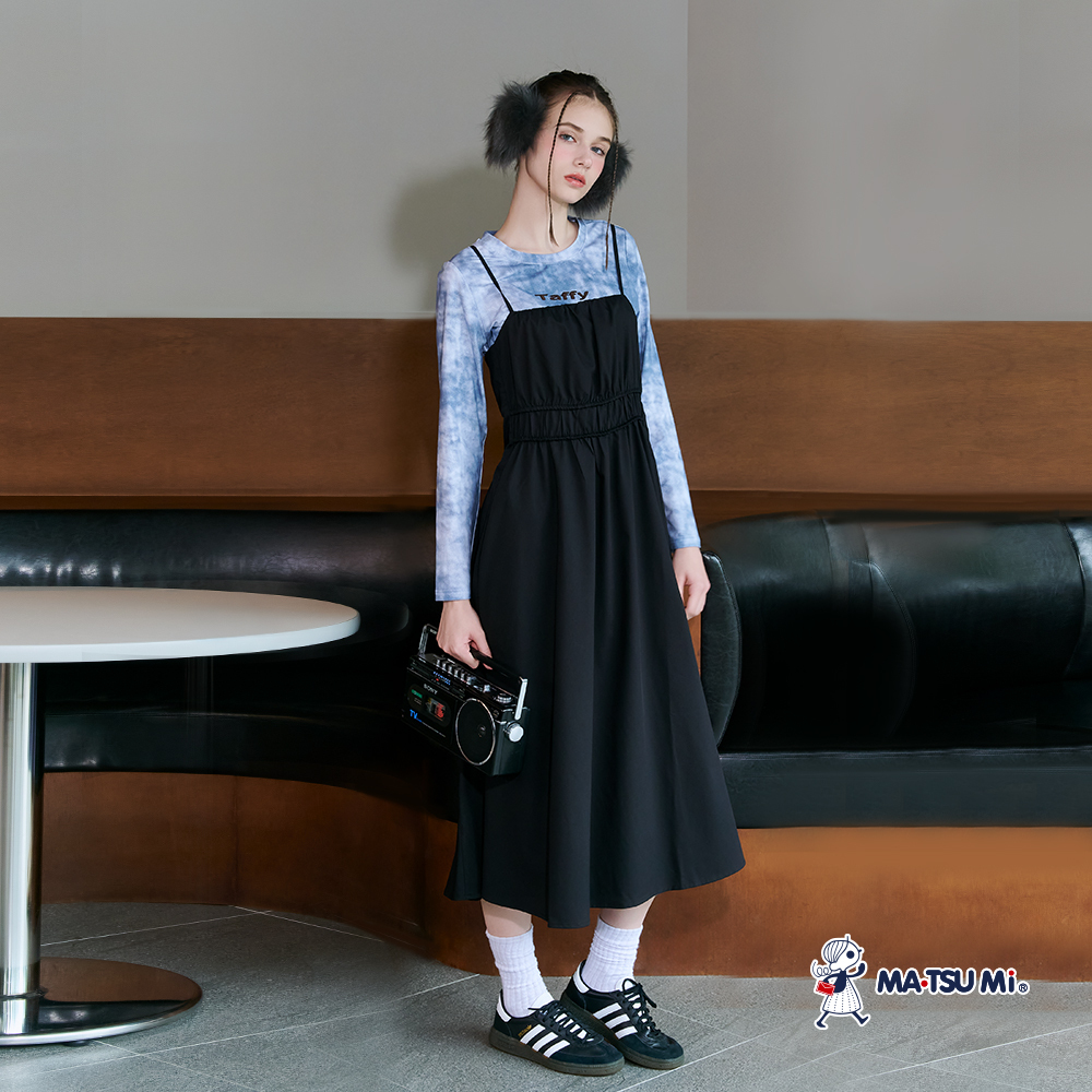 MA‧TSU Mi 時髦暈染感LOGO長袖短版上衣(水藍)