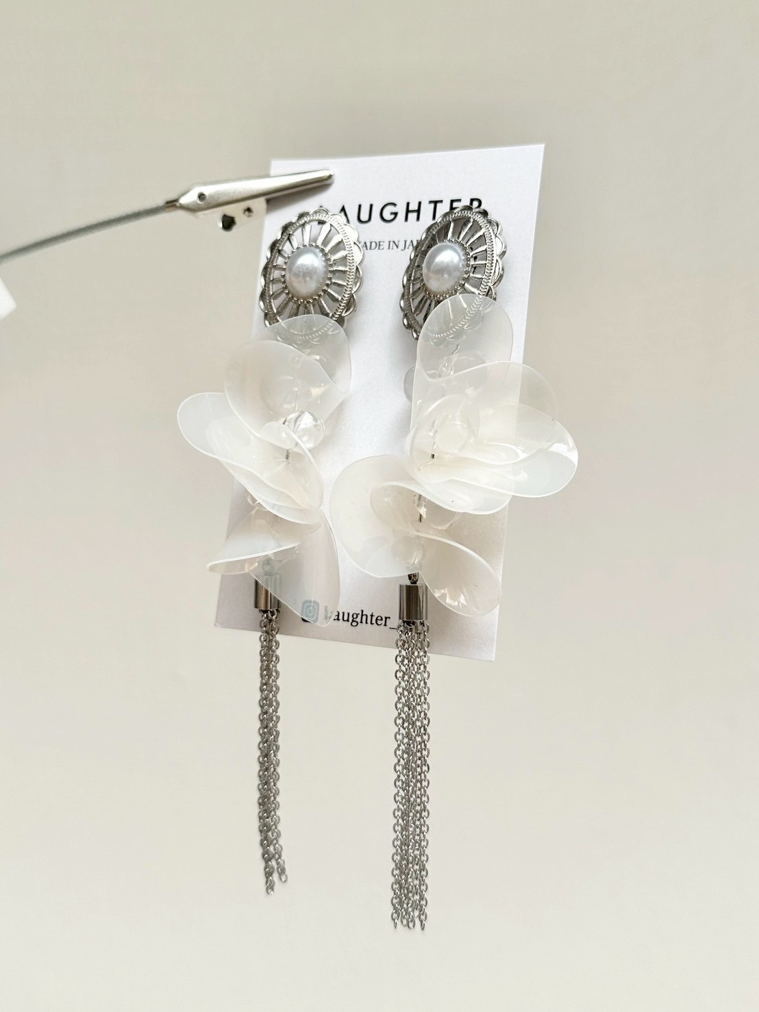 [LAUGHTER] PVC耳環 | 白色耳針 | NO.322