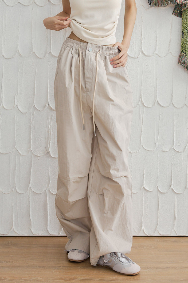 抽繩打褶寬鬆休閒褲