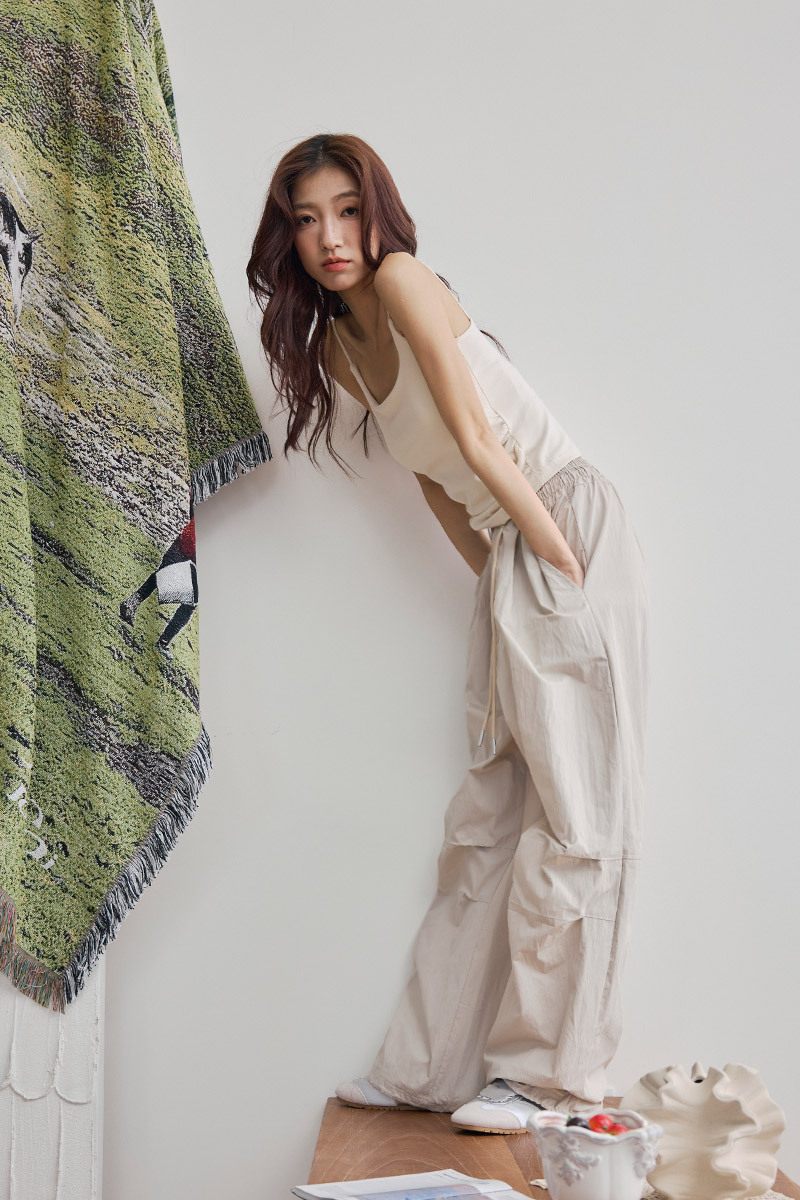 抽繩打褶寬鬆休閒褲