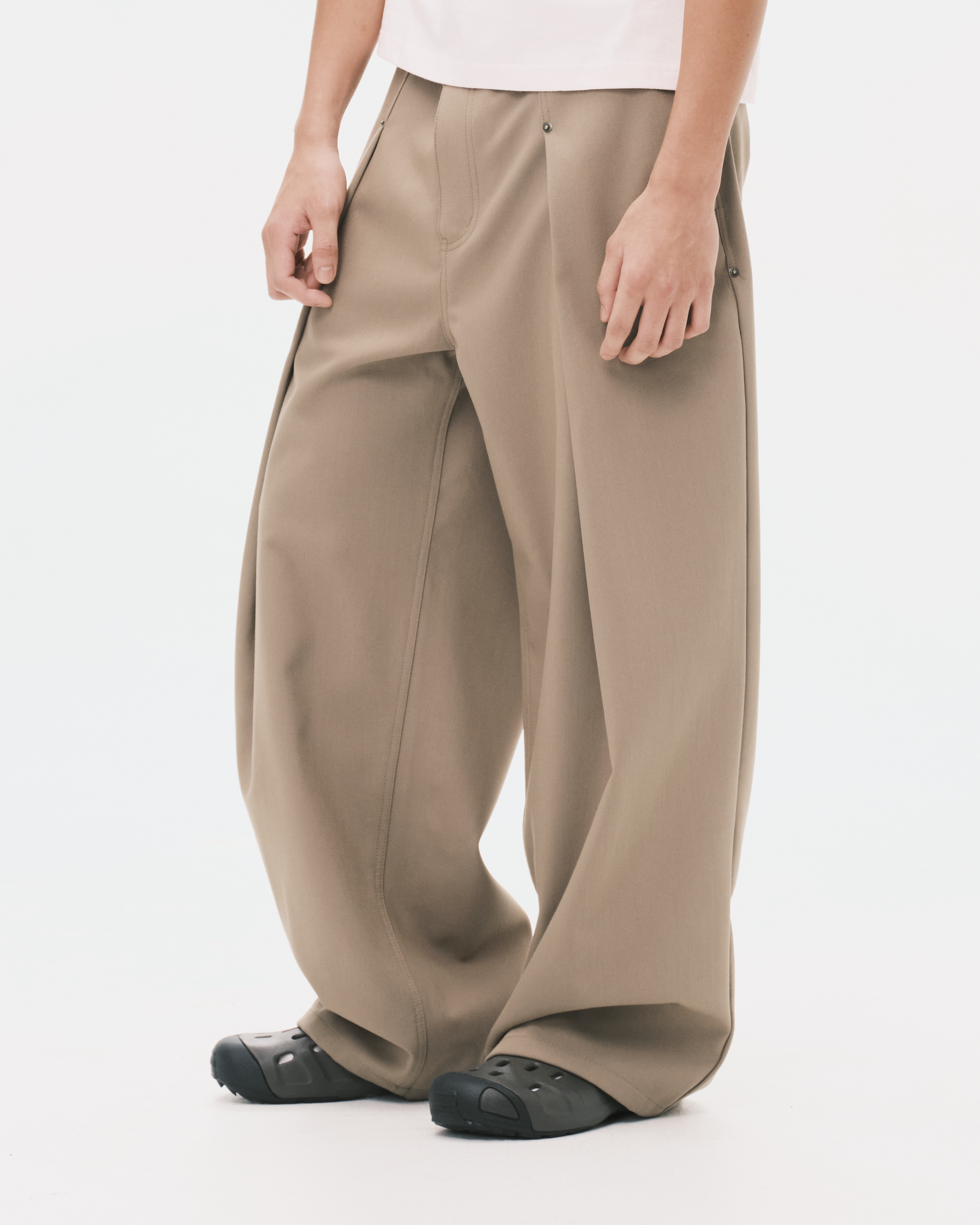 nul1.org (nu-P42) Biofrost Mix Wool Pants Khaki