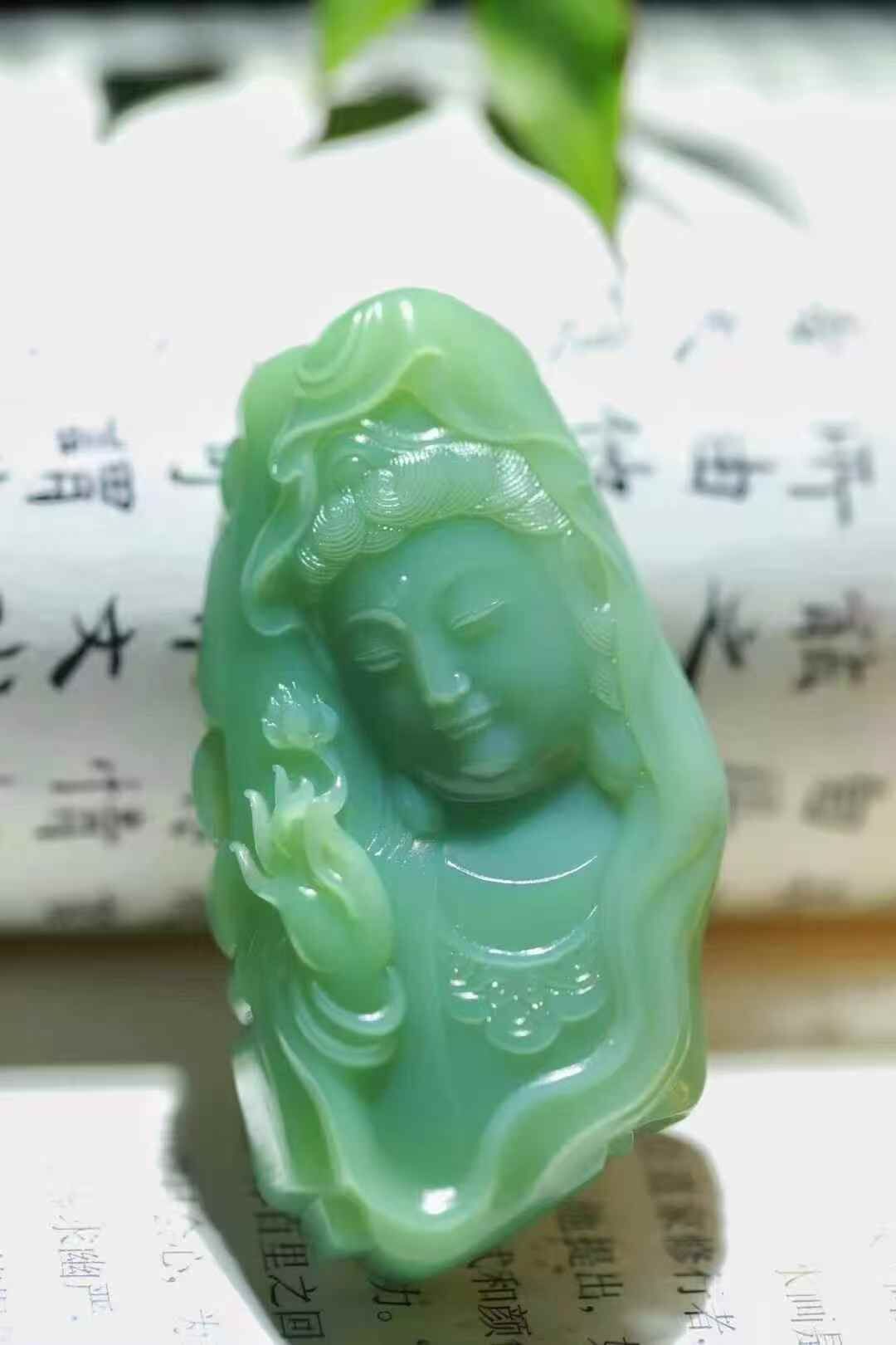 和田玉粉綠觀音,天然和田玉軟玉