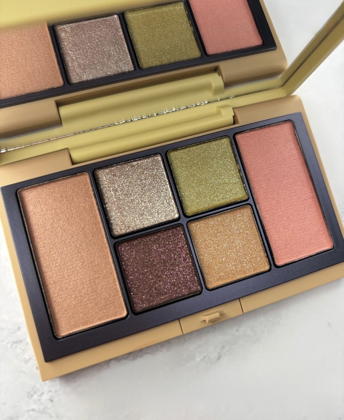 [限定] RMK Holiday Collection 2025