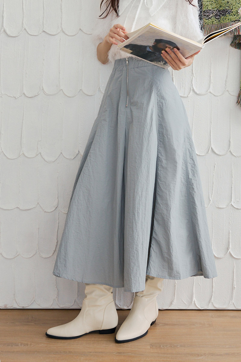 拉鍊傘襬尼龍裙