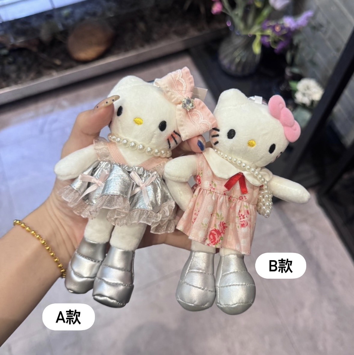 韓國連線 - HELLO KITTY 長腿千金款「A05」共2款