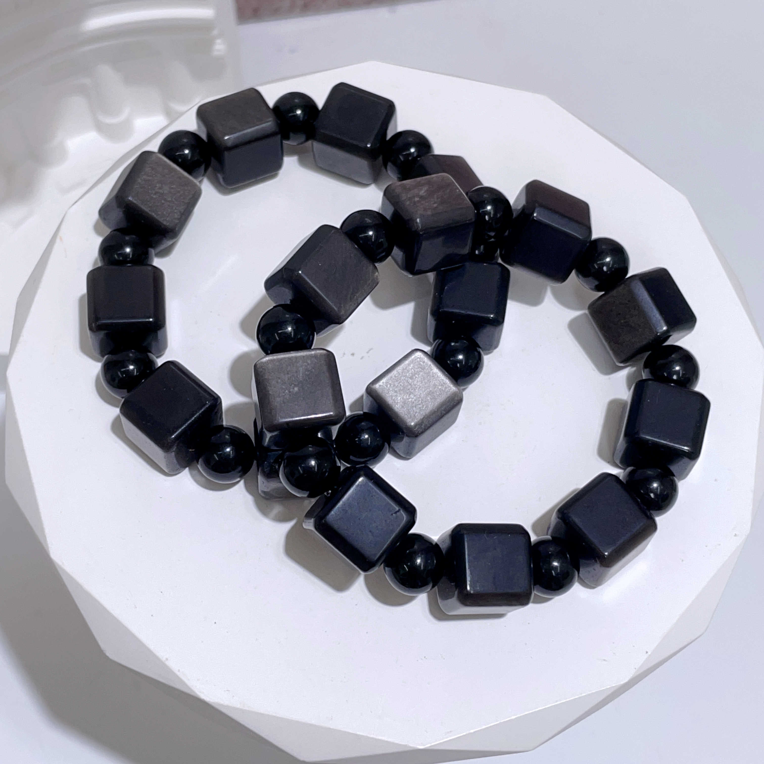 銀曜石方粒手串 11mm