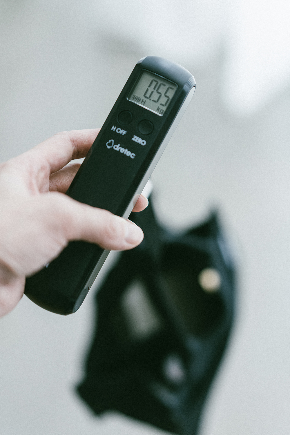 日本Dretec 免電池附捲尺手提電子行李秤