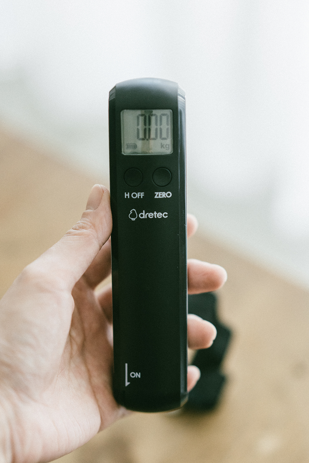 日本Dretec 免電池附捲尺手提電子行李秤