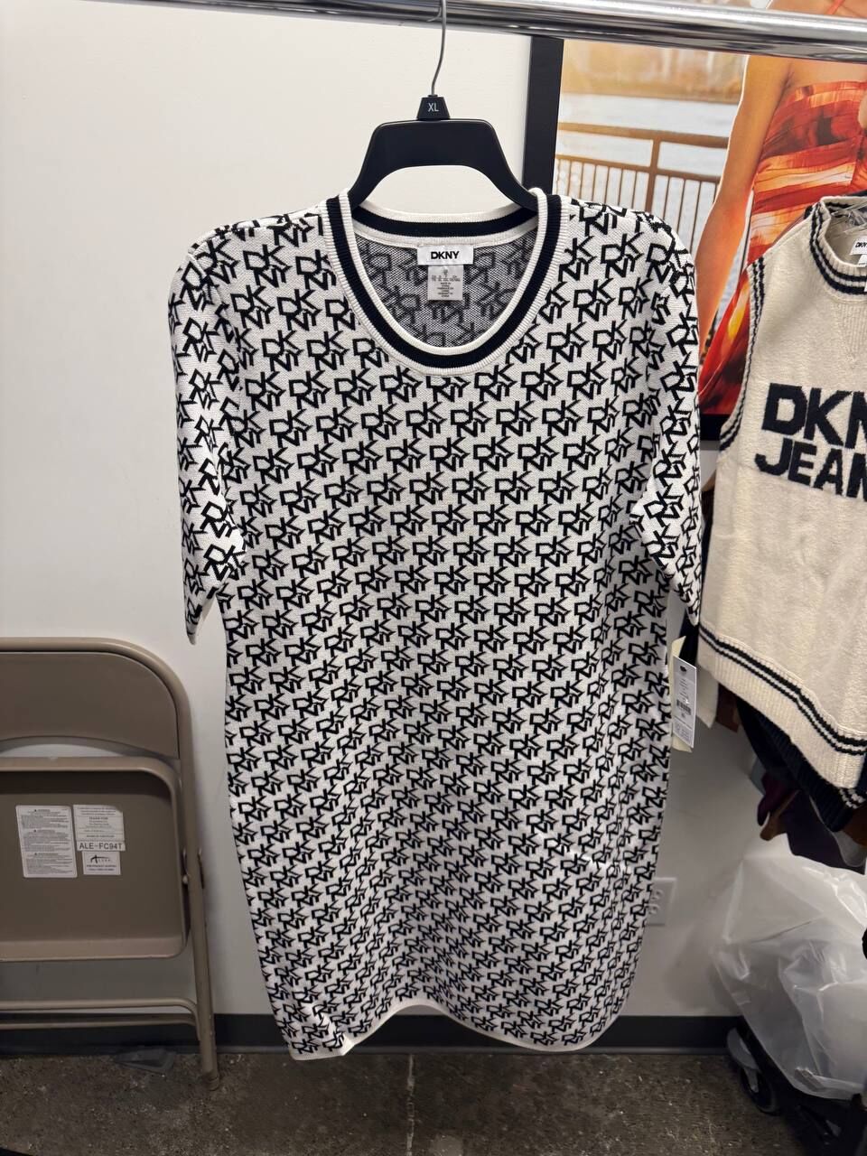 [U] DKNY IVORY/BLACK ALL OVER LOGO KNIT DRESS, DD5G3711-IVK (UD106)