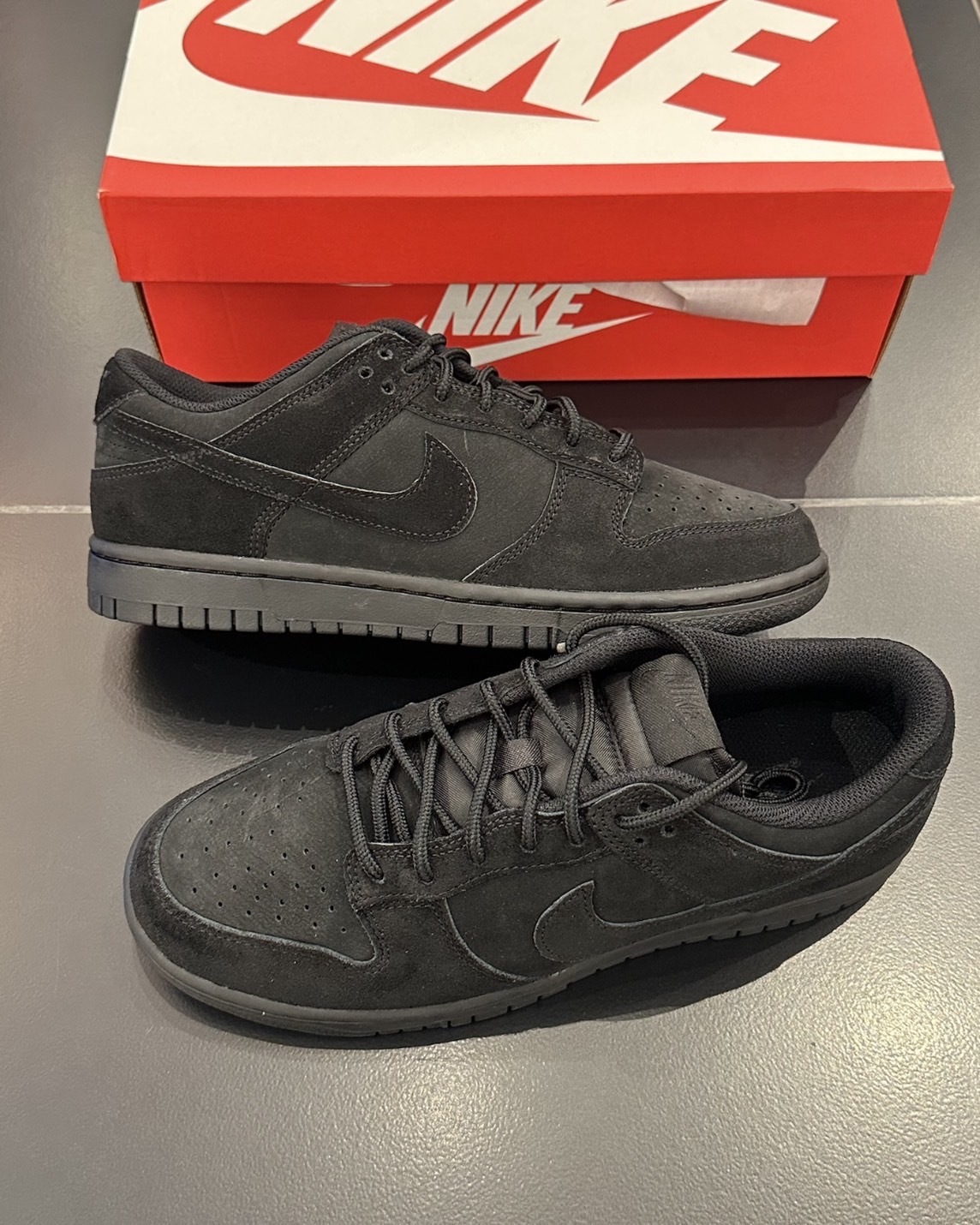 <新款超帥>Nike Dunk Low Retro SE 麂皮 低筒 黑魂