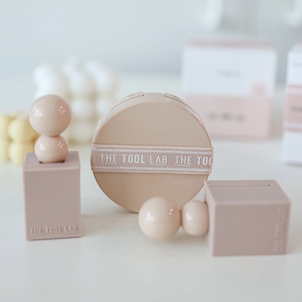 (預購商品 9/24收單)  韓國 THE TOOL LAB 粉底氣墊套組 (印章持妝粉底刷+氣墊)