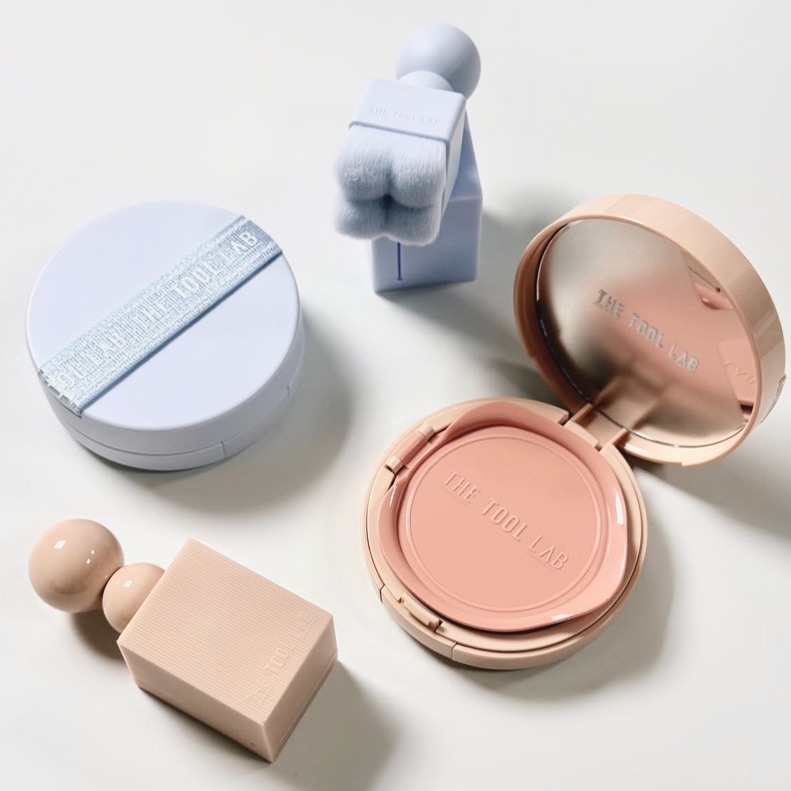 (預購商品 9/24收單)  韓國 THE TOOL LAB 粉底氣墊套組 (印章持妝粉底刷+氣墊)